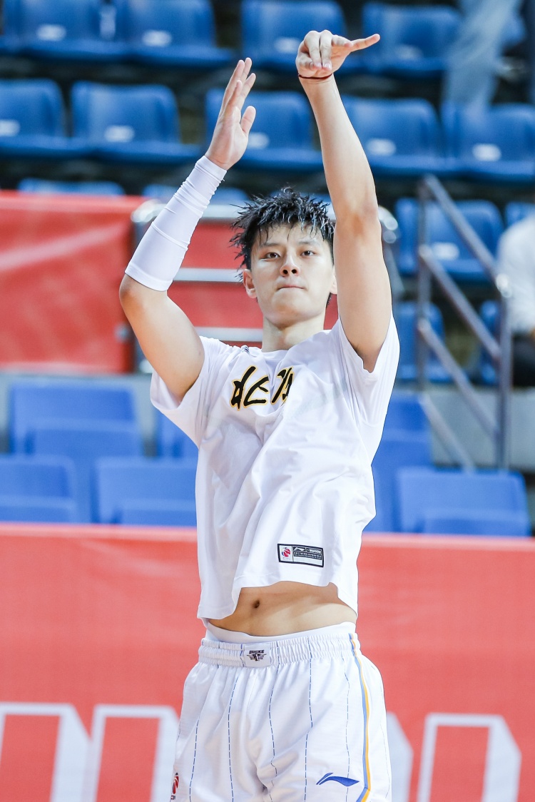 工作室：跳出舒適圈必定不會(huì)容易 曾凡博已經(jīng)逐步開始恢復(fù)訓(xùn)練