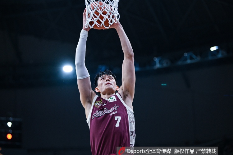 媒體人：上賽季CBA全明星中4人已計(jì)劃或確定留洋 還是要繼續(xù)造星