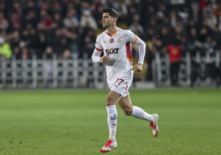 斯基拉：莫拉塔準(zhǔn)備前往意大利，與科莫簽下3+1合同