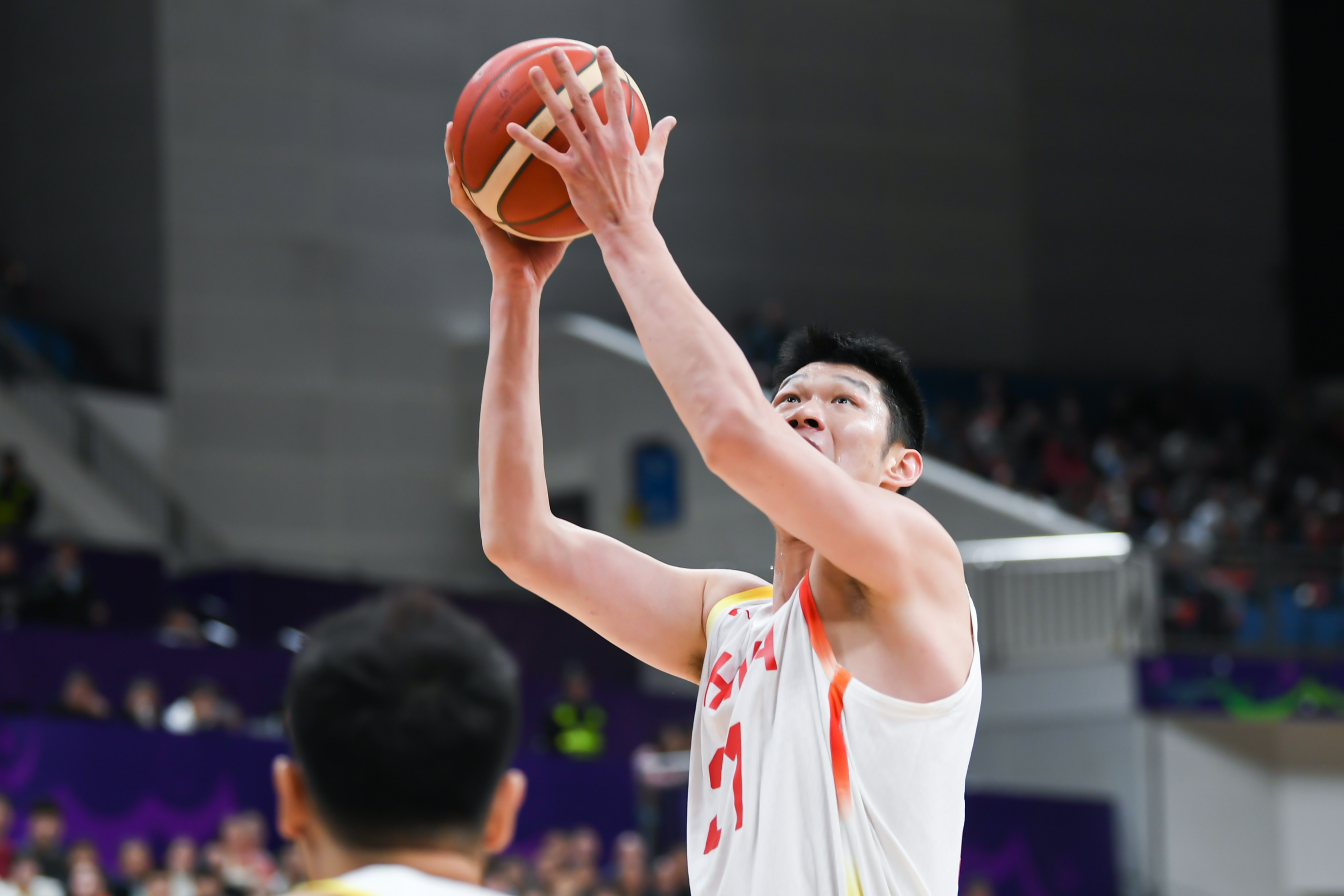 胡金秋罰丟7個(gè)！本場(chǎng)比賽中國(guó)男籃罰球31中21 對(duì)手23中19