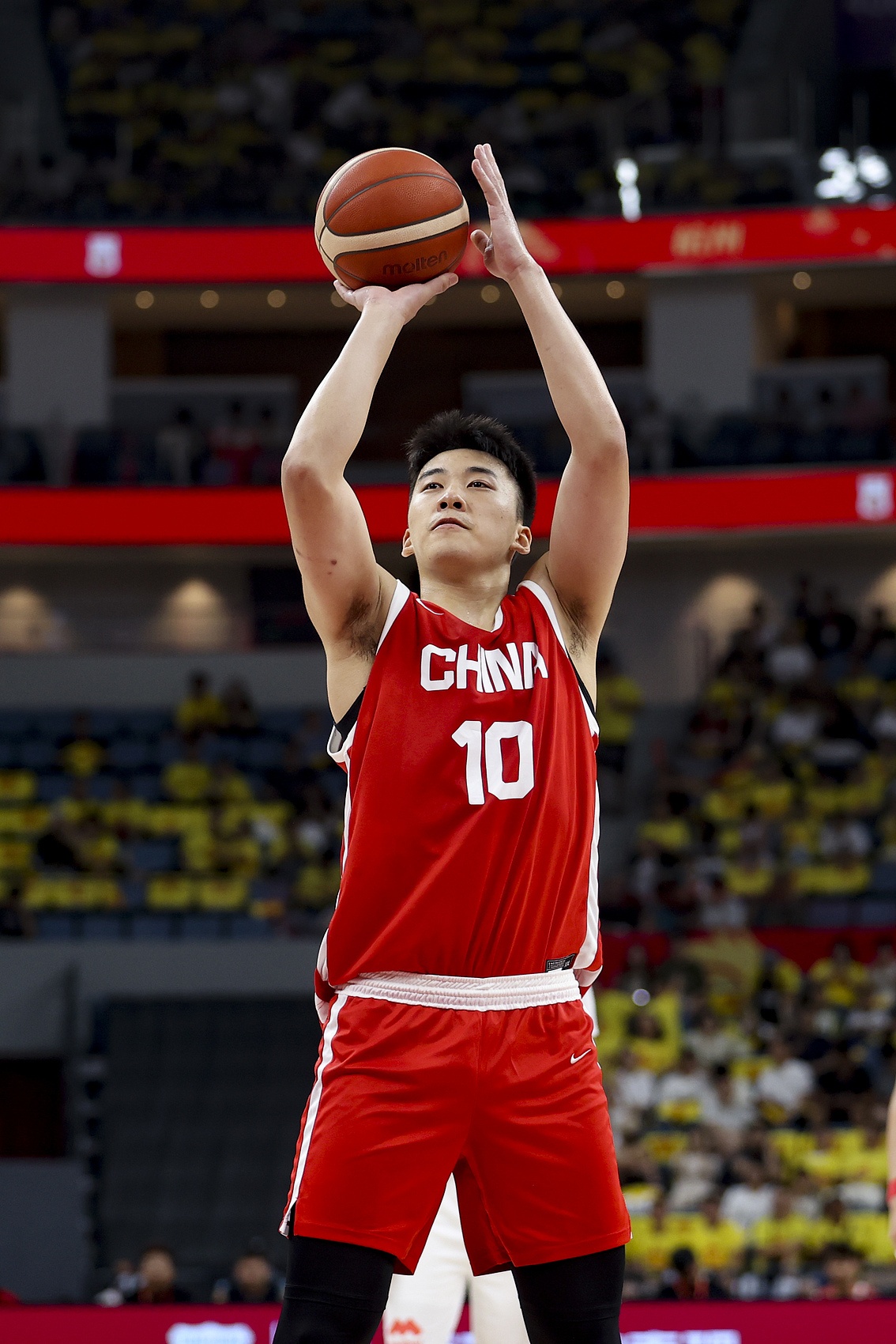 媒體人：王俊杰這敢做動(dòng)作的打法 難以想象這是位20歲的小將