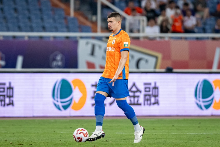 巴媒：卡扎爾本次轉(zhuǎn)會(huì)窗不會(huì)回戈亞尼亞競(jìng)技，將繼續(xù)在中國(guó)的租借