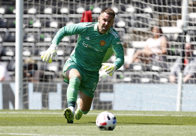 希頓：我們被全新的卡靈頓震撼到了，但球員要打出成績才是關鍵