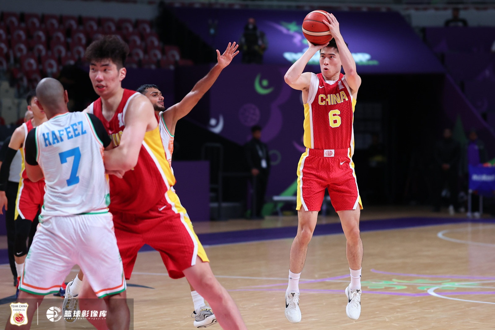 夠自信！程帥澎小組賽場均15.3分 場均3.3記三分 三分命中率50%