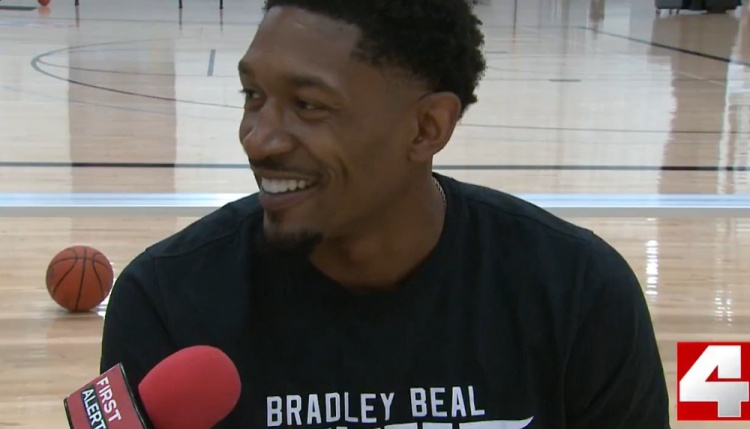 為啥加盟快船？比爾：我有了新的饑渴感 非?？释幻犊偣谲娊渲? 
                                         class=