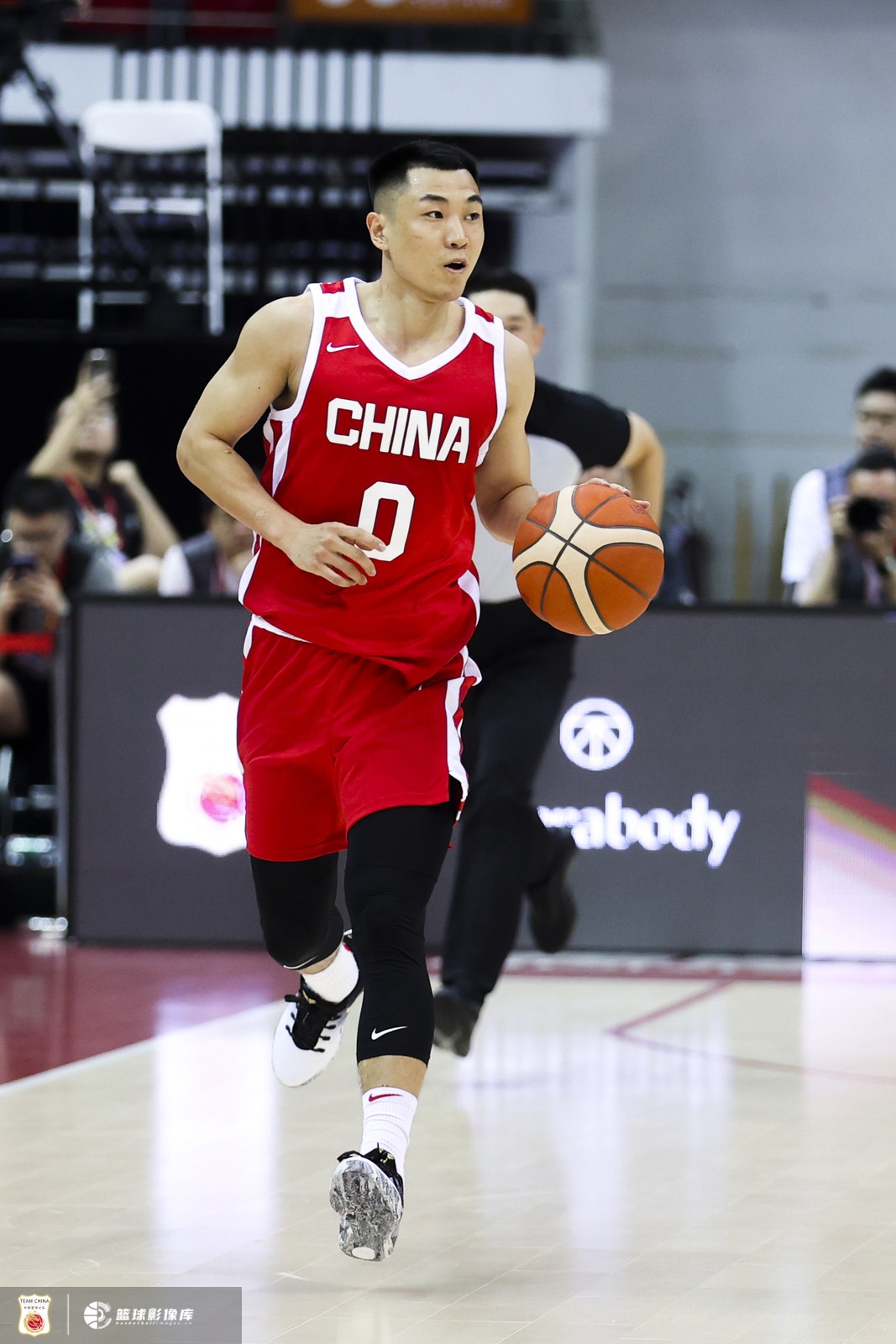 媒體人：看著高詩巖 會想到大一時的威少、2000年的胡雪峰