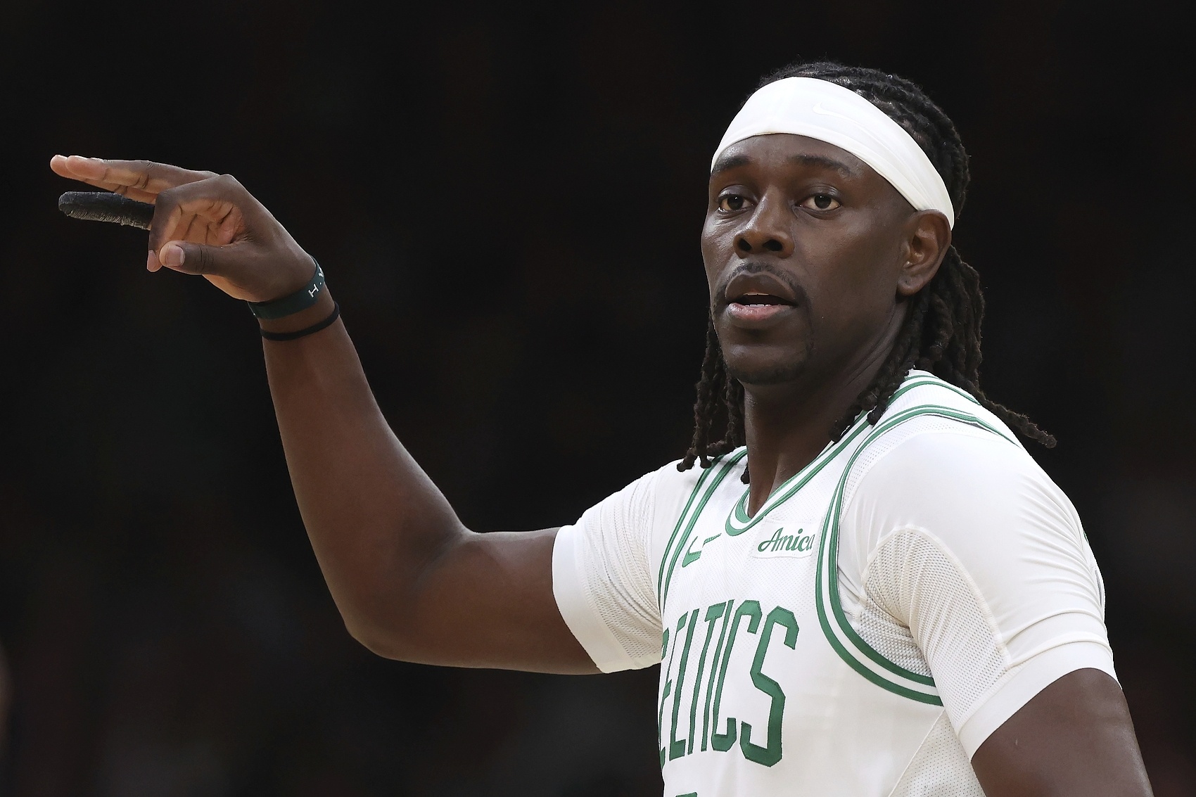 拓記：新賽季霍勒迪絕對會是首發(fā)后衛(wèi) 不過他的風(fēng)格或許會轉(zhuǎn)變