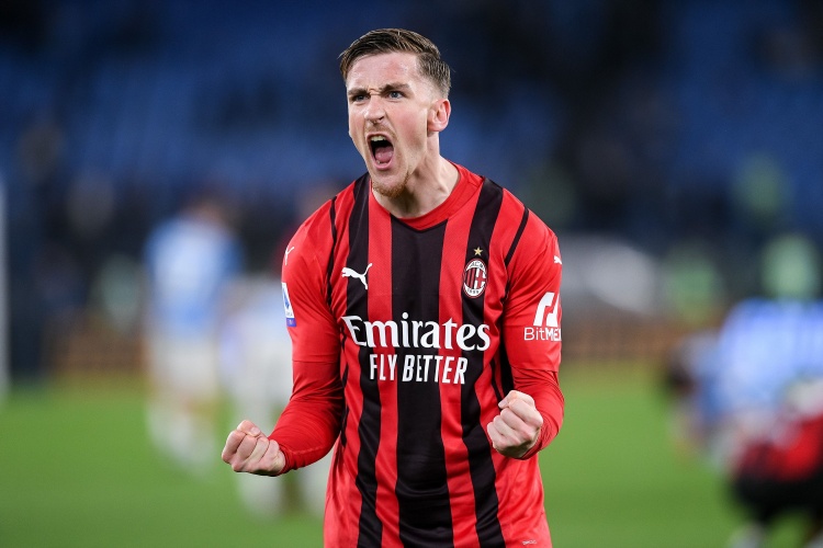 都體：米蘭堅(jiān)定地想留下薩勒馬科爾斯，計(jì)劃與他談判續(xù)約