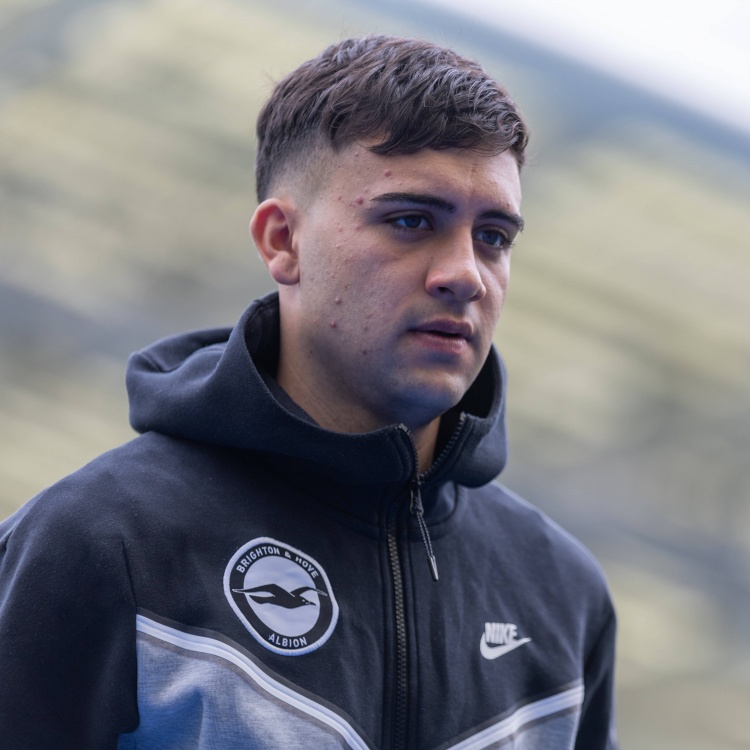 羅馬諾：多特是布納諾特的轉(zhuǎn)會首選地，球員預(yù)計關(guān)窗前離開布萊頓