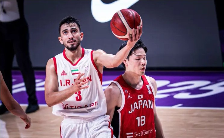 身手全能！瓦赫迪17中7拿到19分5板4助2斷 罰球3中3