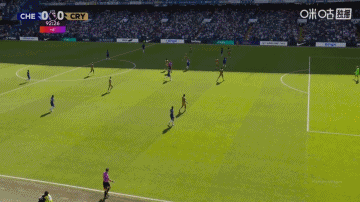 錯失絕殺！桑托斯無人防守打門離譜高出，場邊的馬雷斯卡抱頭無奈