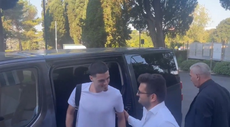 迪馬：米格爾-古鐵雷斯已抵達(dá)斯圖爾特別墅，接受那不勒斯體檢