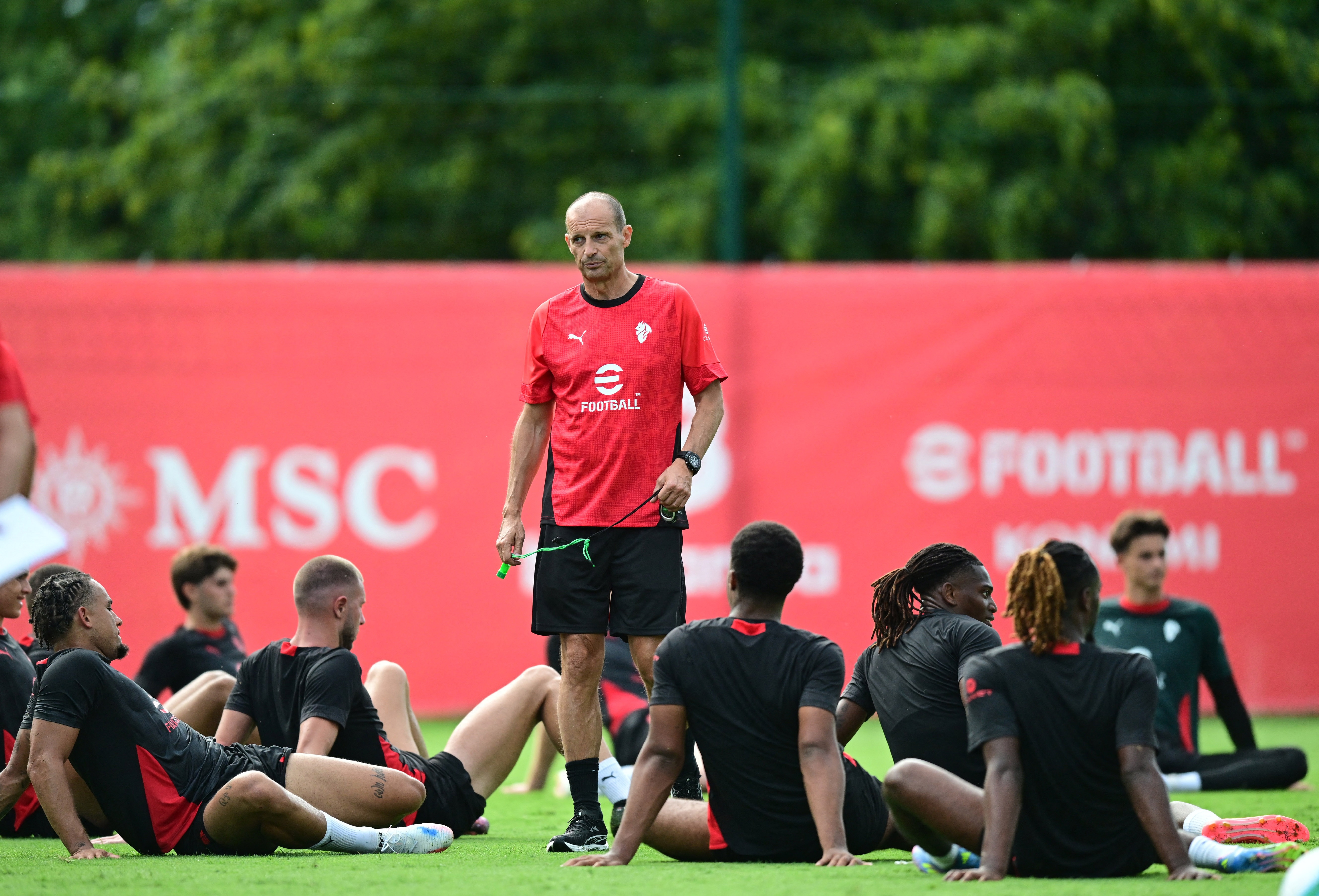 米蘭助教：莫德里奇始終全力以赴，S-希門尼斯像全隊一樣仍需提高