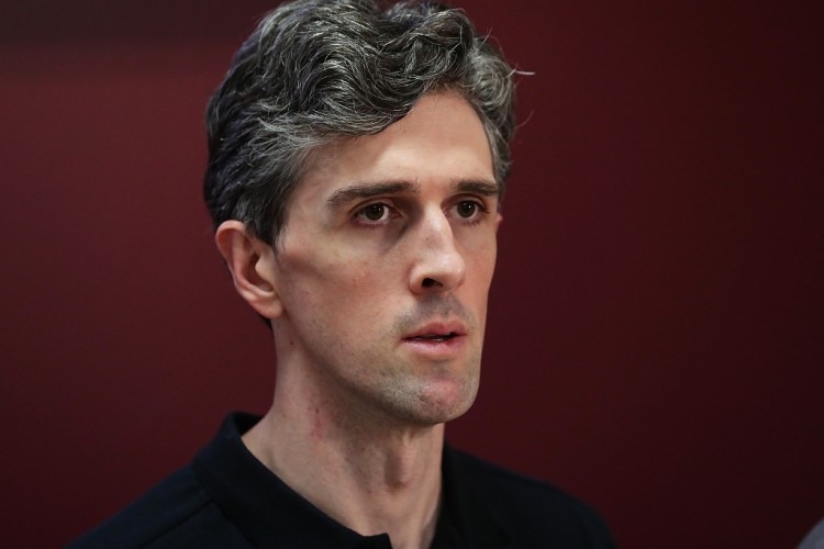 Scotto：黃蜂聘請G聯(lián)盟最佳教練威爾-韋弗擔(dān)任教練顧問