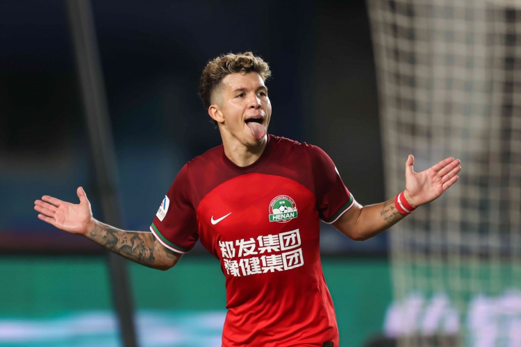 納薩里奧：中超水平類似巴乙 王上源是少數(shù)有關(guān)鍵作用的中國(guó)球員