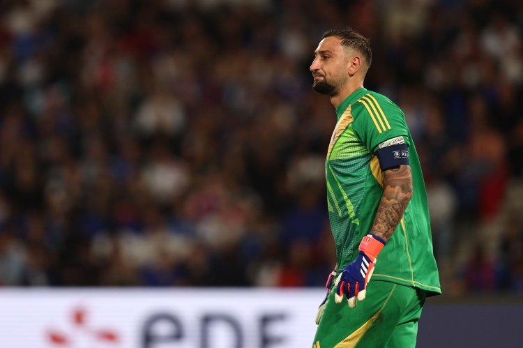 羅馬諾：多納魯馬想現(xiàn)在就離開(kāi)巴黎，他希望加盟曼城