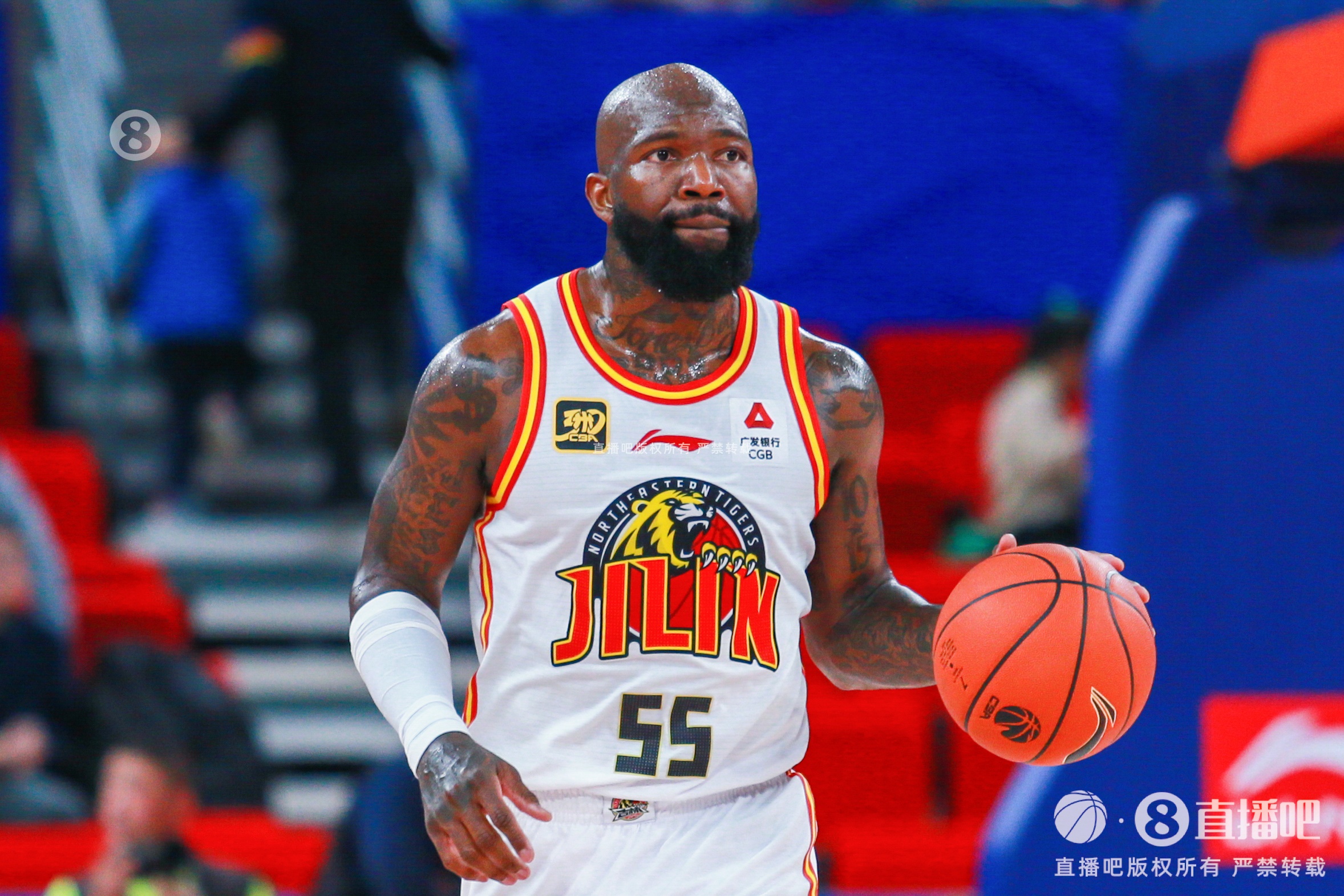 多米尼克-瓊斯發(fā)博：不要信那些流言 我還沒和任何CBA球隊簽約