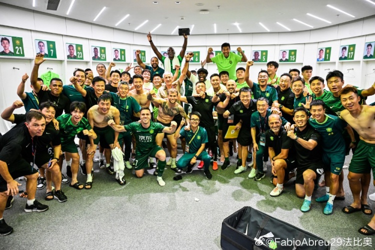 法比奧社媒：同心協(xié)力共渡難關(guān)，決賽，我們來(lái)啦啊啊啊?。?！