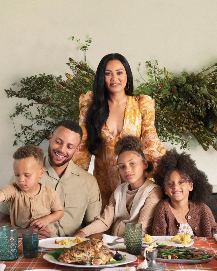 庫嫂談老公成名后的煩惱：都說我長(zhǎng)得不好看 粉絲們有時(shí)很刻薄