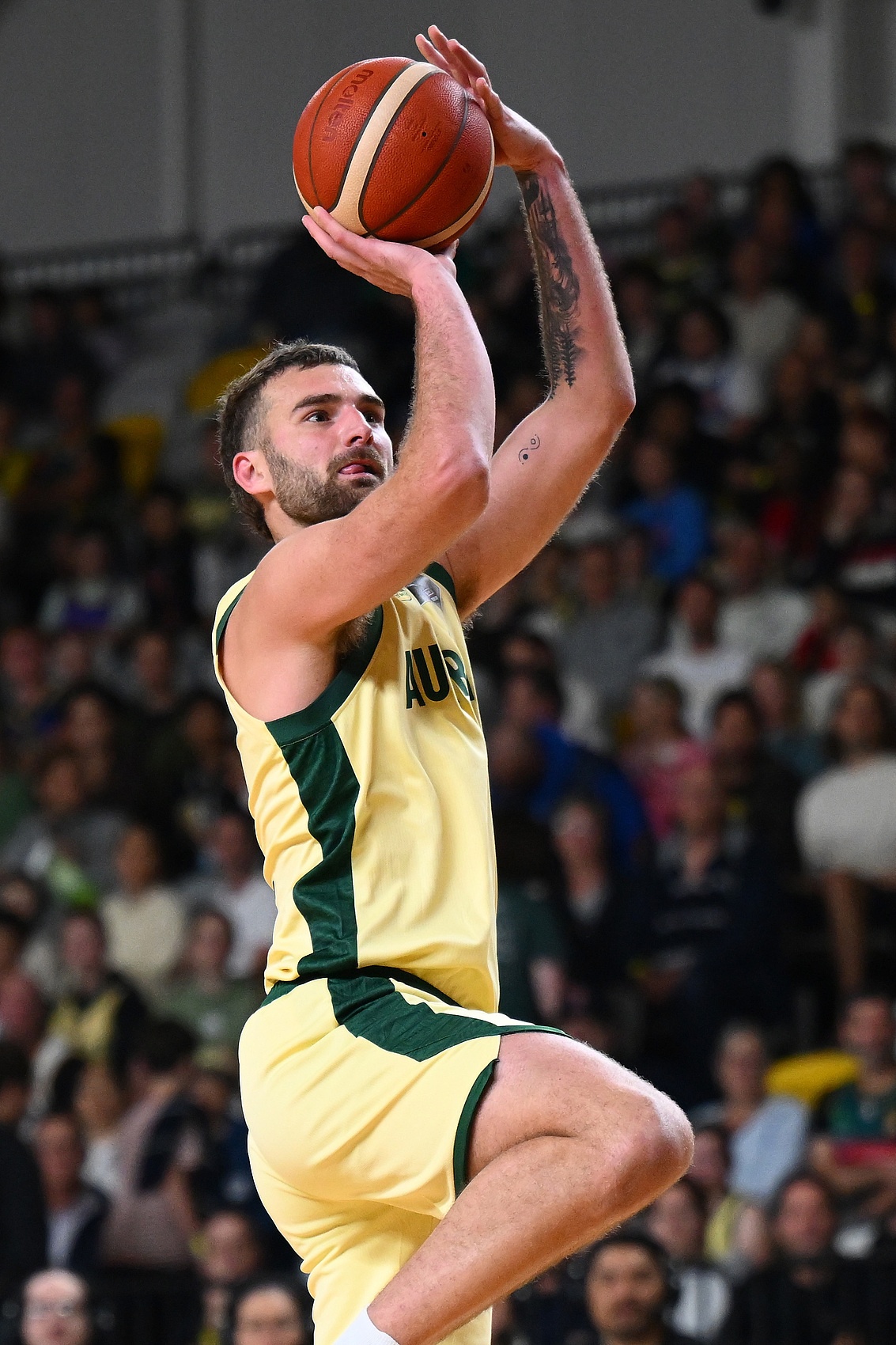 蘇群：單從亞洲杯來說 只要澳大利亞男籃愿意 他們就可以繼續(xù)奪冠