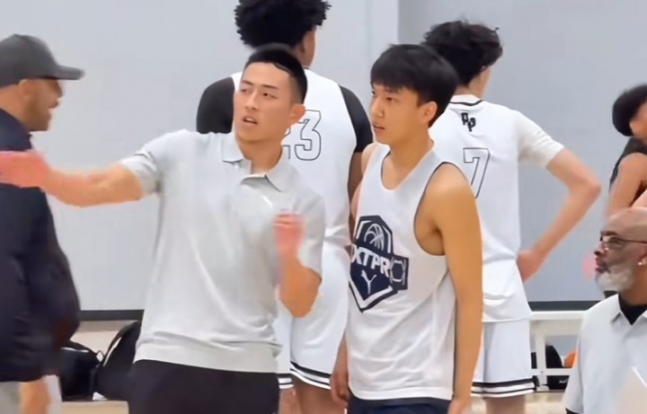 柯冉前教練爆料他在美國訓(xùn)練遲到、消息不回、比賽玩失蹤