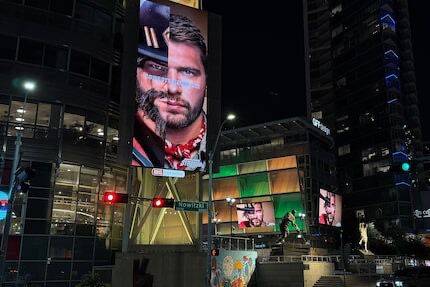 徹底切割了！達(dá)拉斯主場(chǎng)要求將球館附近的東契奇OW2廣告牌撤離