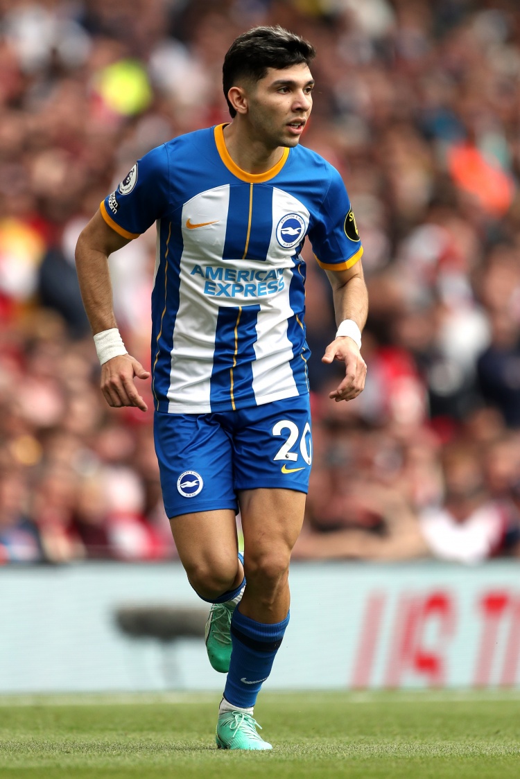 隊報：因今年6月接受的膝蓋手術(shù)，恩西索轉(zhuǎn)會斯特拉斯堡告吹