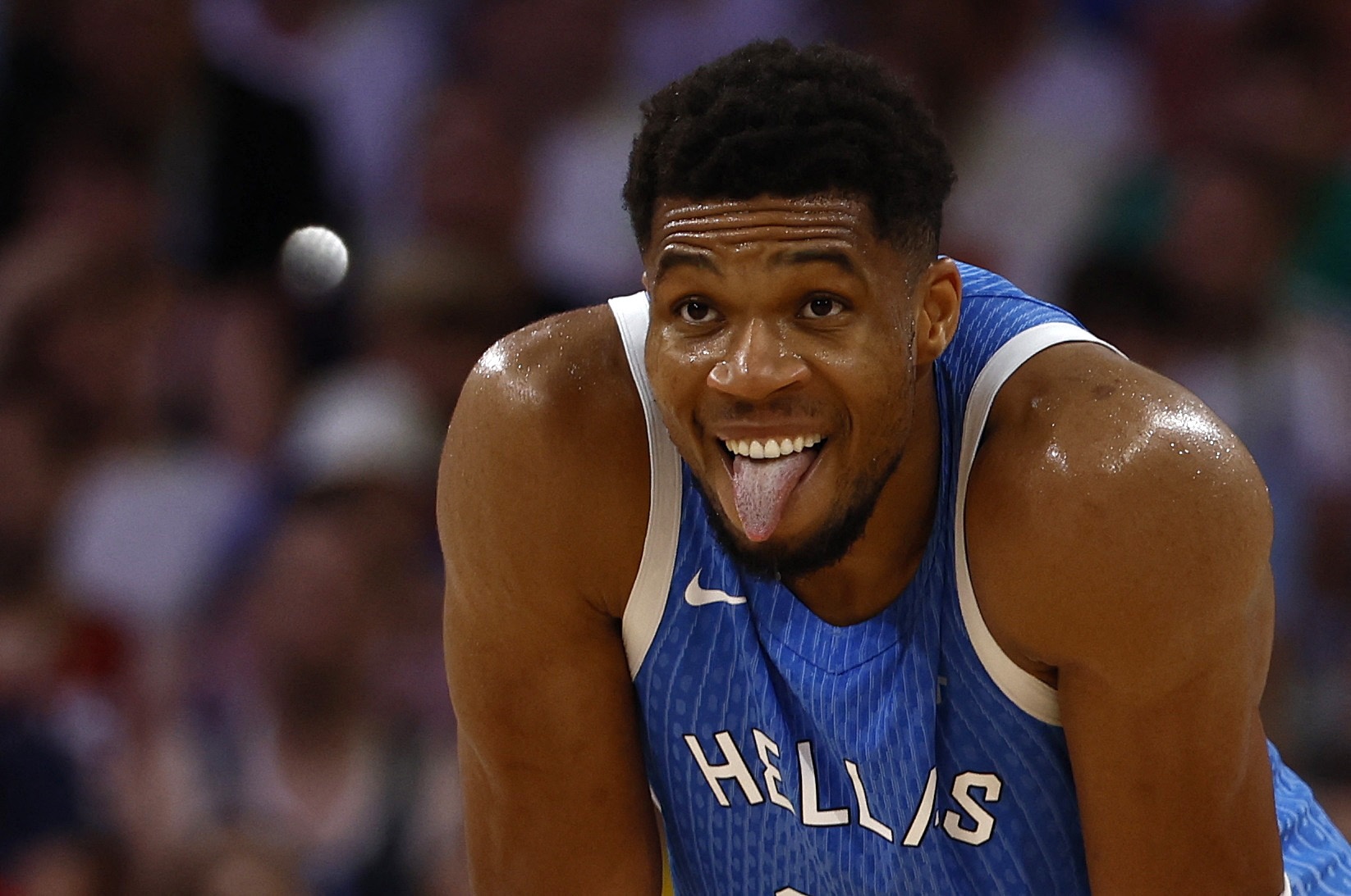 以逸待勞！字母哥復(fù)出25分半砍下27分8板4助 正負(fù)值炸裂+45