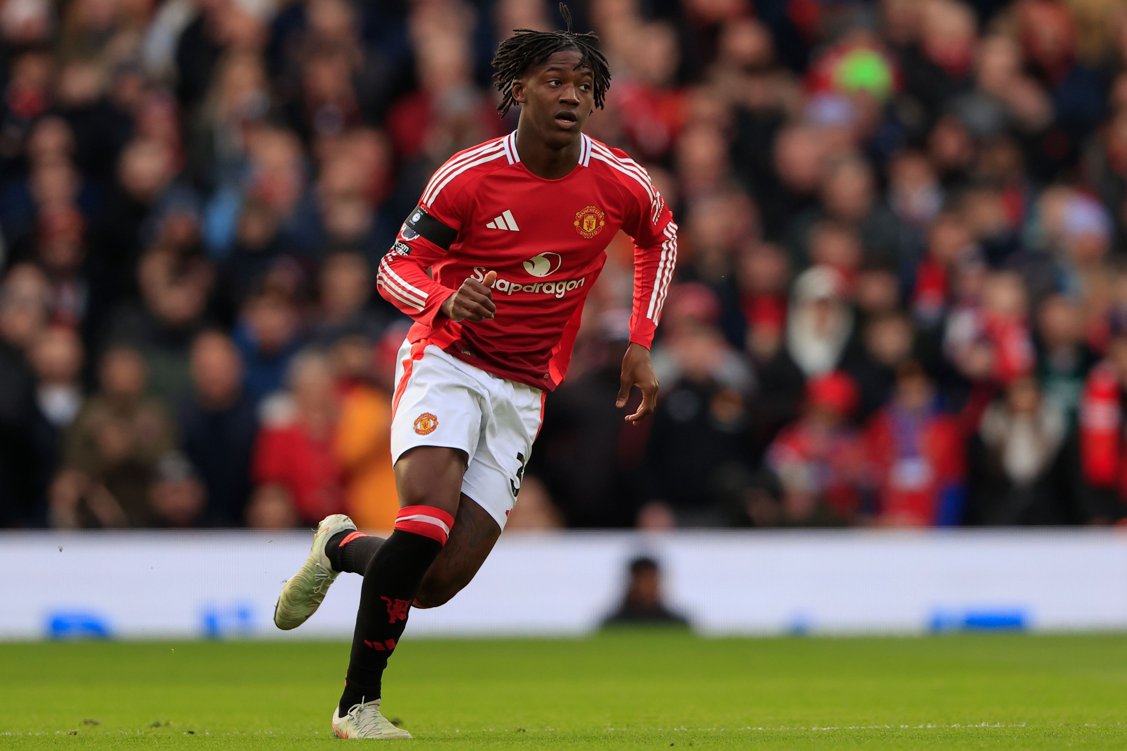 羅馬諾：梅努堅(jiān)持想要離隊(duì)，但曼聯(lián)一直拒絕將其外租