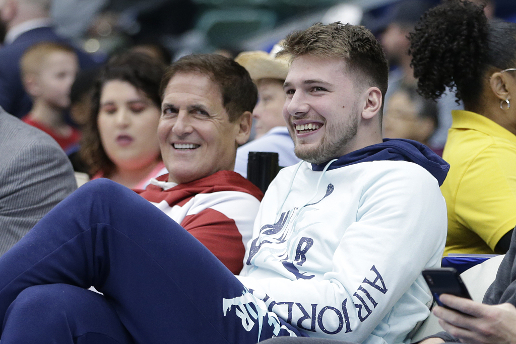 庫(kù)班談東契奇被交易：感覺(jué)我讓大家失望了 因?yàn)楫?dāng)時(shí)我并不在那兒