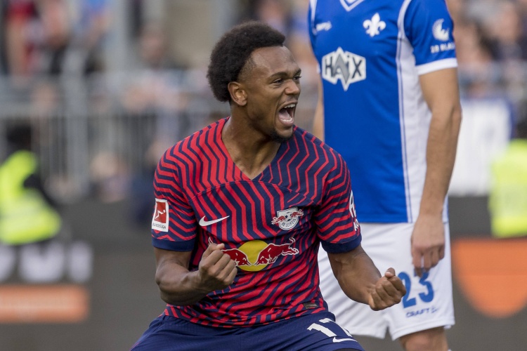 意媒：奧蓬達與尤文達成個人協(xié)議，希望在轉(zhuǎn)會截止前加盟