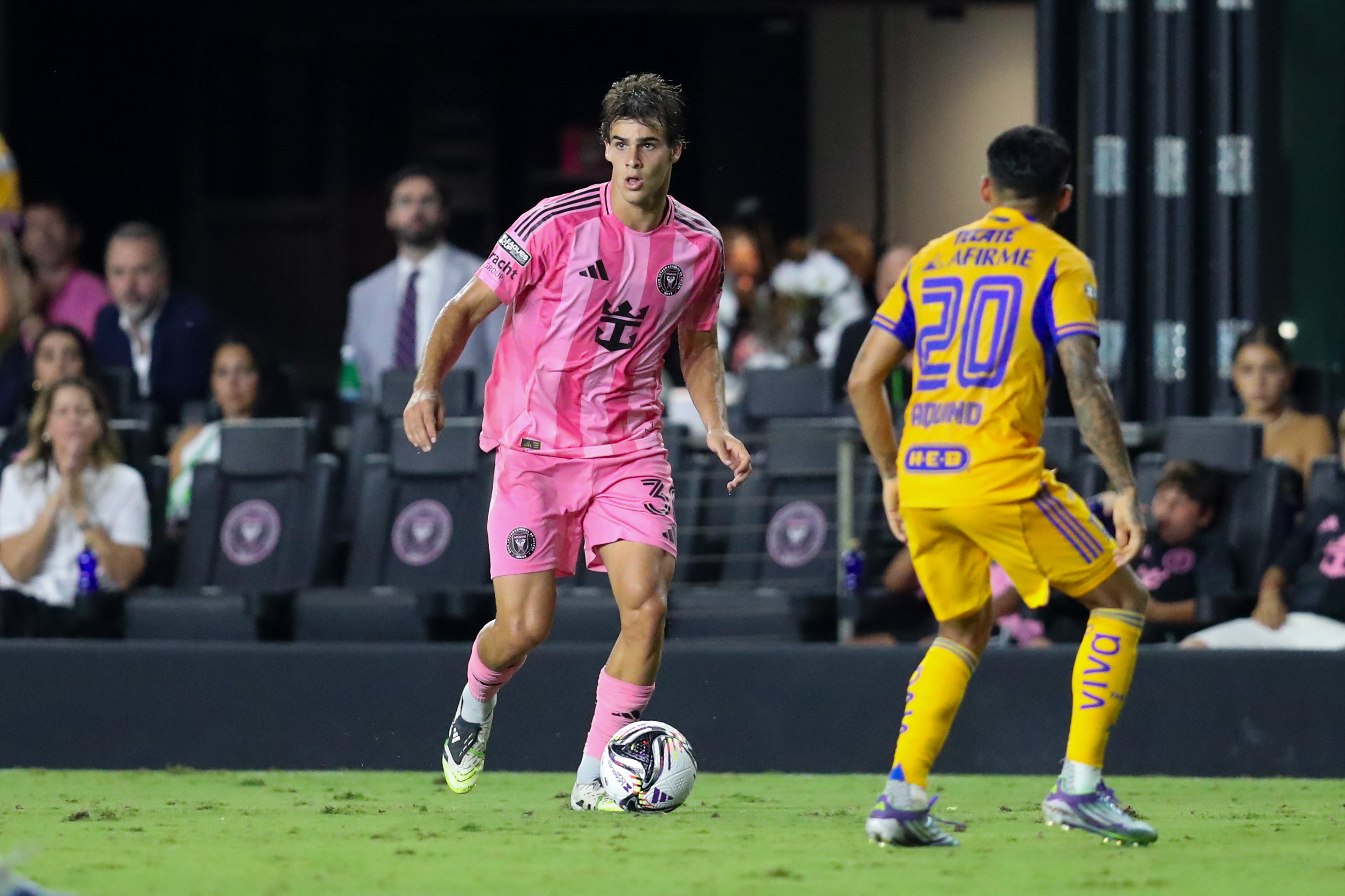 迪馬：帕爾馬接近租借邁阿密國際中場克雷馬斯基，買斷費450萬歐