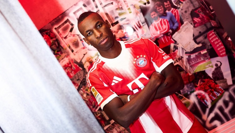 1650萬(wàn)租借&6500萬(wàn)買斷，德國(guó)評(píng)論員：杰克遜太貴，他又不是凱恩