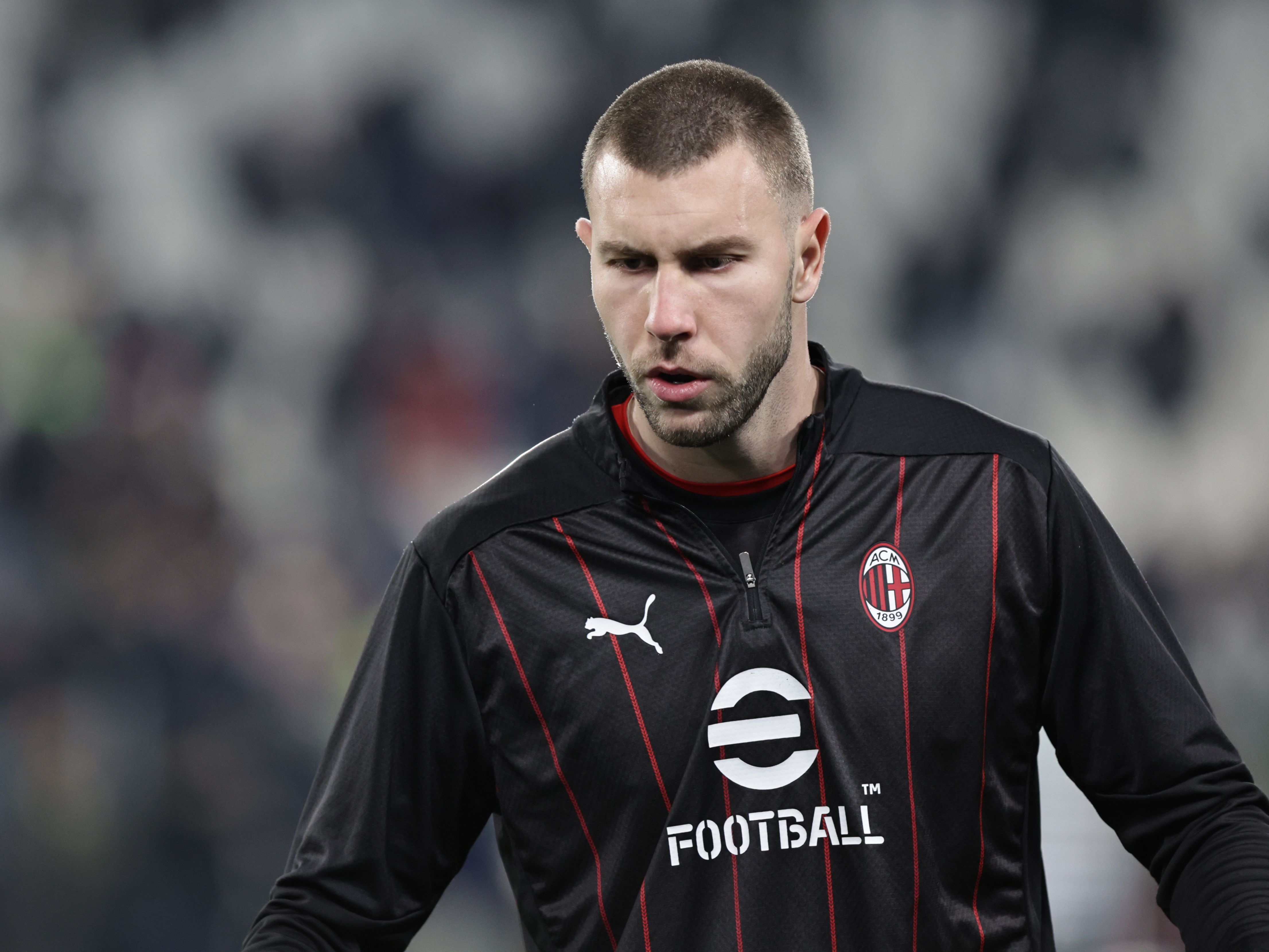 天空體育：水晶宮一直欣賞帕夫洛維奇，正在探索引進他的可能