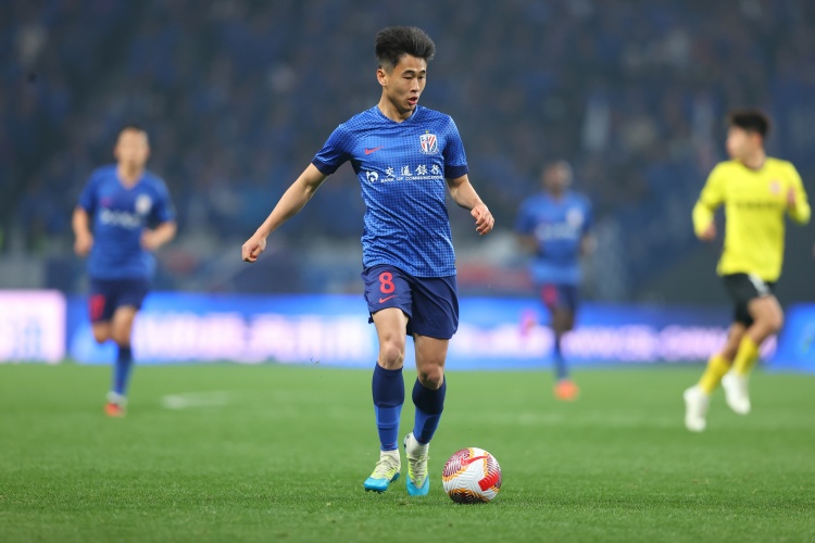 曹赟定談戴偉浚、謝鵬飛重傷：不在體系里，主教練不需要技術(shù)流