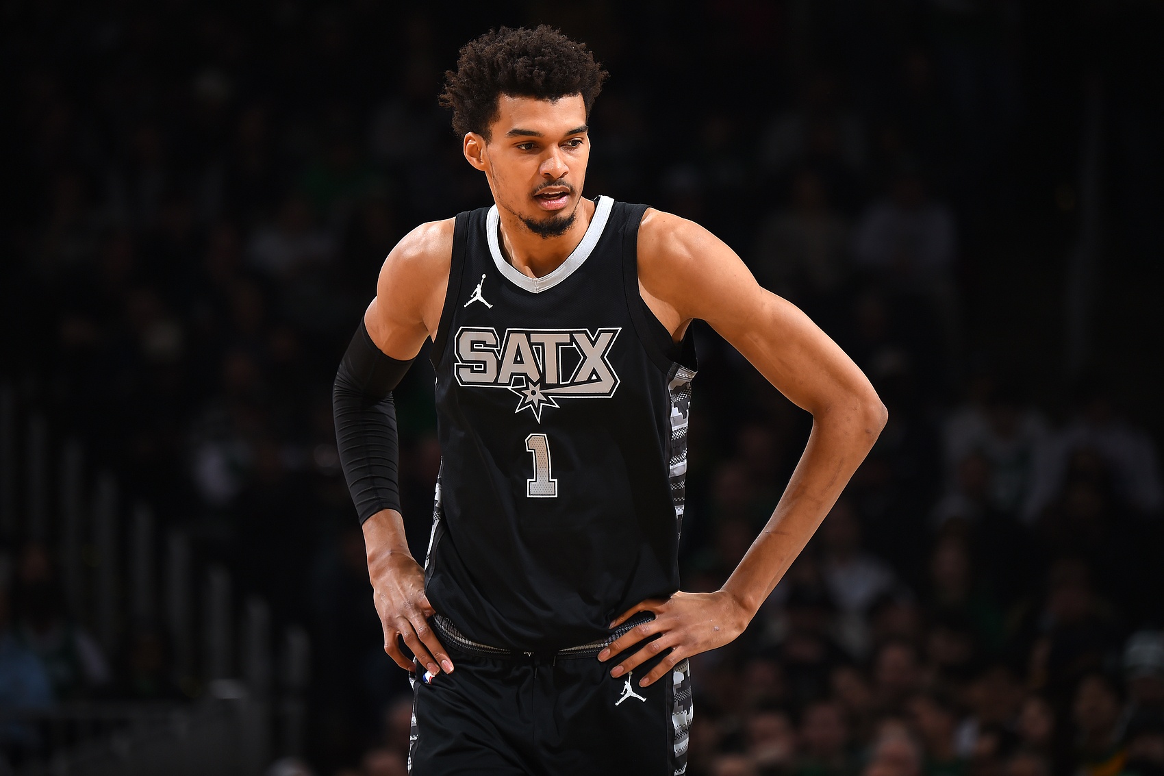 2050年NBA會(huì)發(fā)生什么？文班成GOAT？庫(kù)里15-16賽季表現(xiàn)永遠(yuǎn)封神？