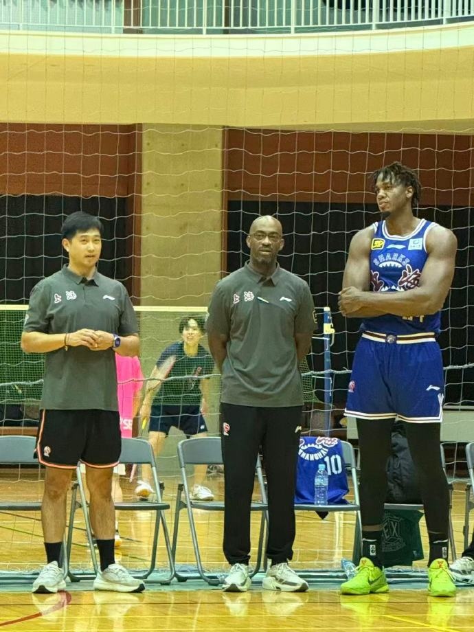 媒體人：懷特塞德昨天的熱身賽沒有出場 他應(yīng)該會打13號的比賽