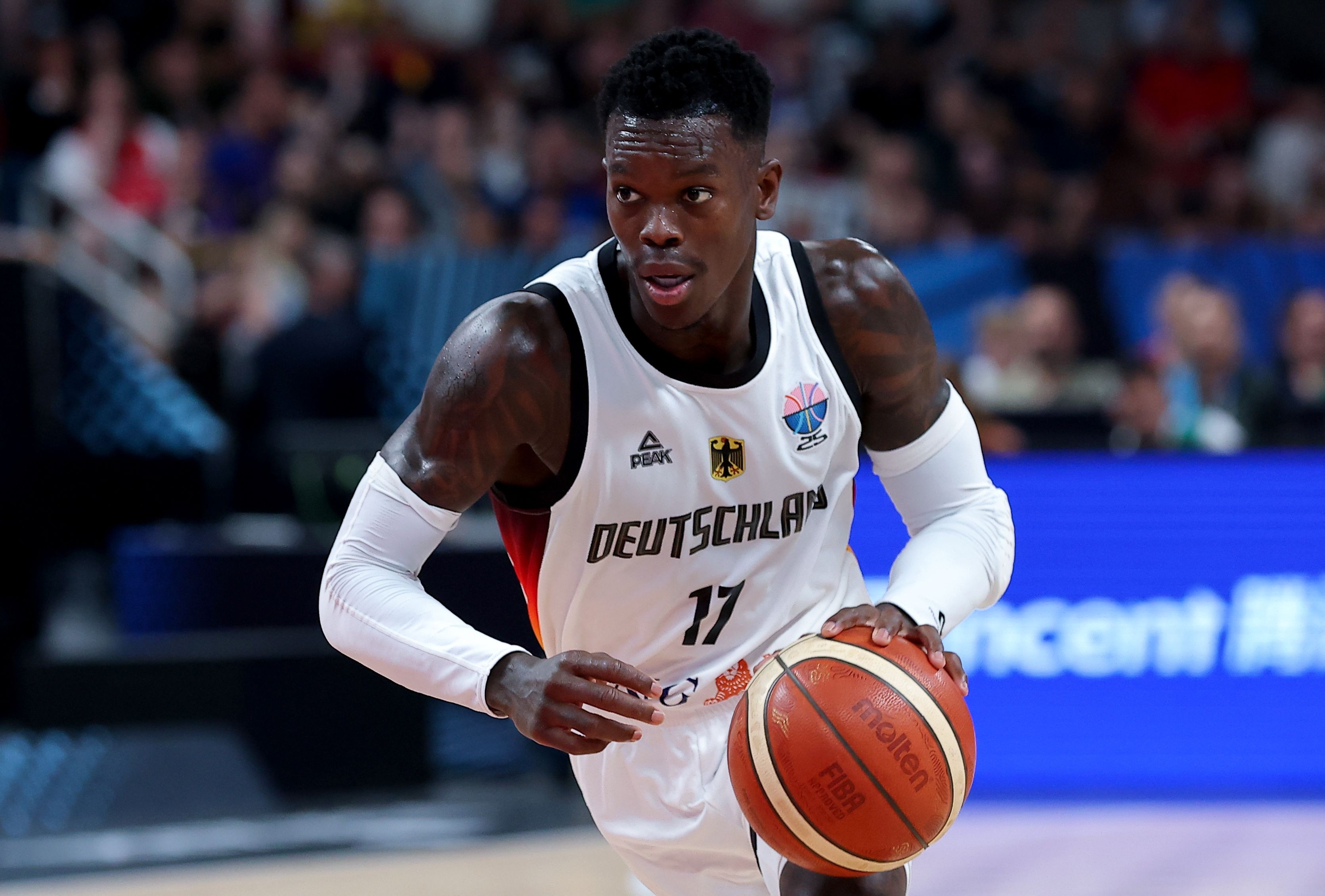 穿針引線！施羅德首節(jié)4中1貢獻5分7助 正負(fù)值+7