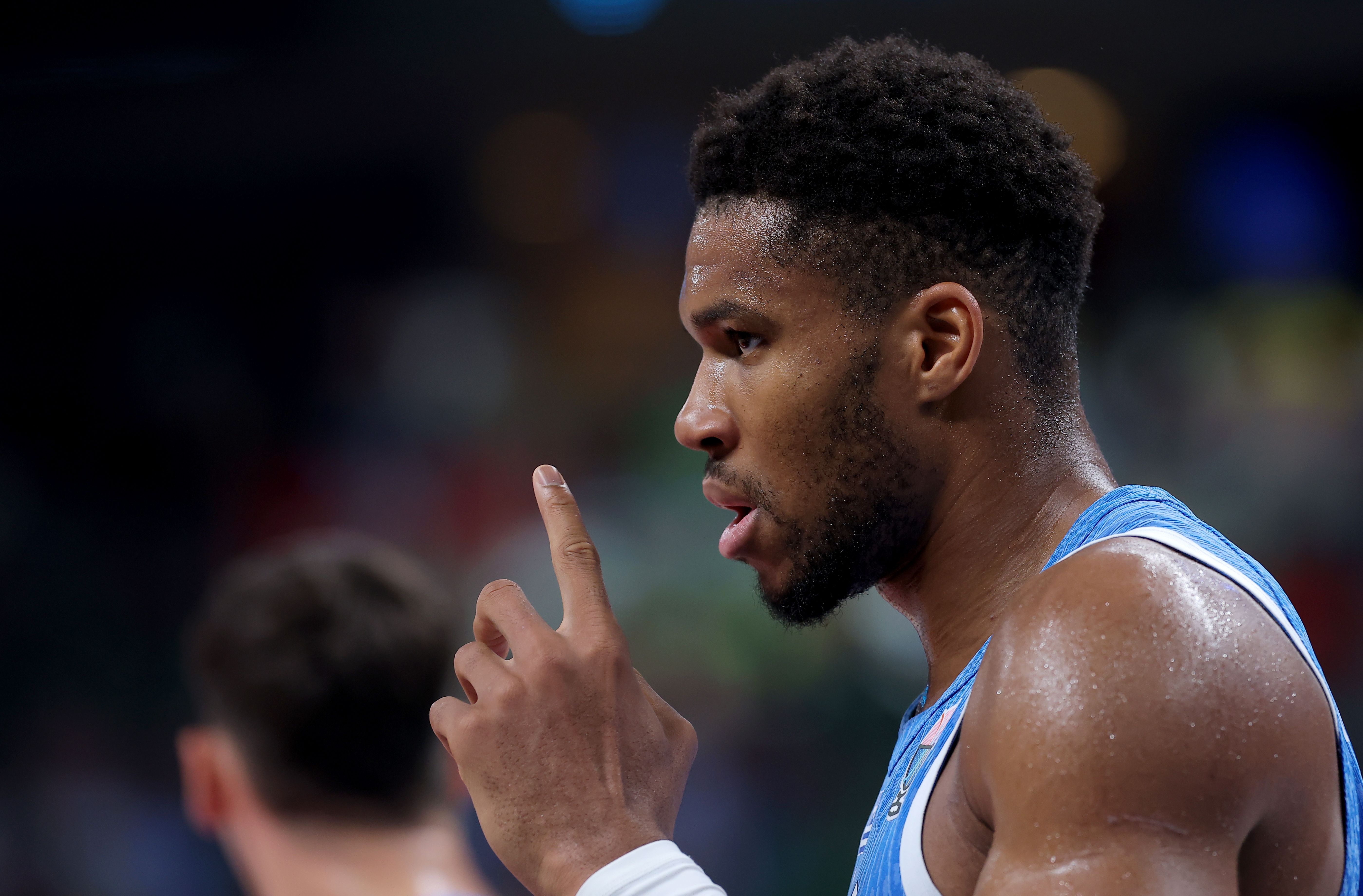 已是突破！字母哥國家隊(duì)生涯首進(jìn)大賽4強(qiáng) 接下來還有機(jī)會爭奪獎牌