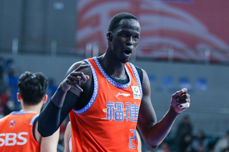 媒體人：梅克在沙特簽了一份巨額合同 折合中國稅前250萬美元以上