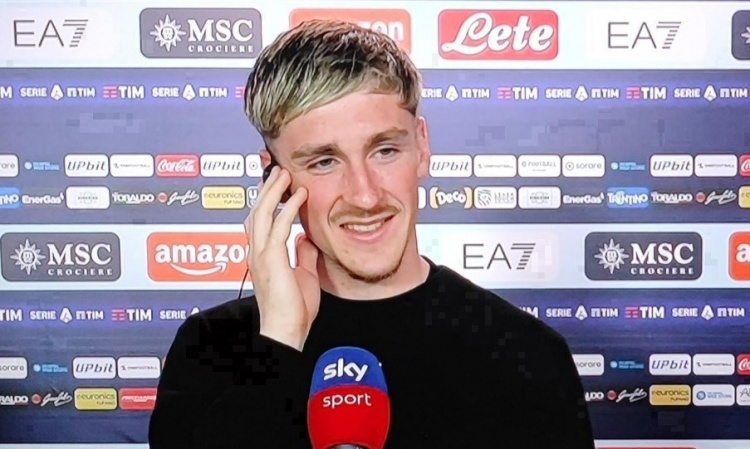 薩勒馬科爾斯：從小就看莫德里奇踢球，能和他并肩作戰(zhàn)是我的榮幸