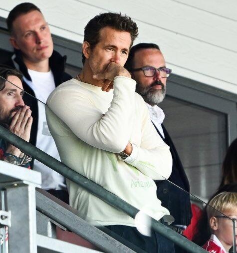 太陽報：菲爾-瓊斯觀看雷克瑟姆比賽，很可能是受雷諾茲邀請觀戰(zhàn)