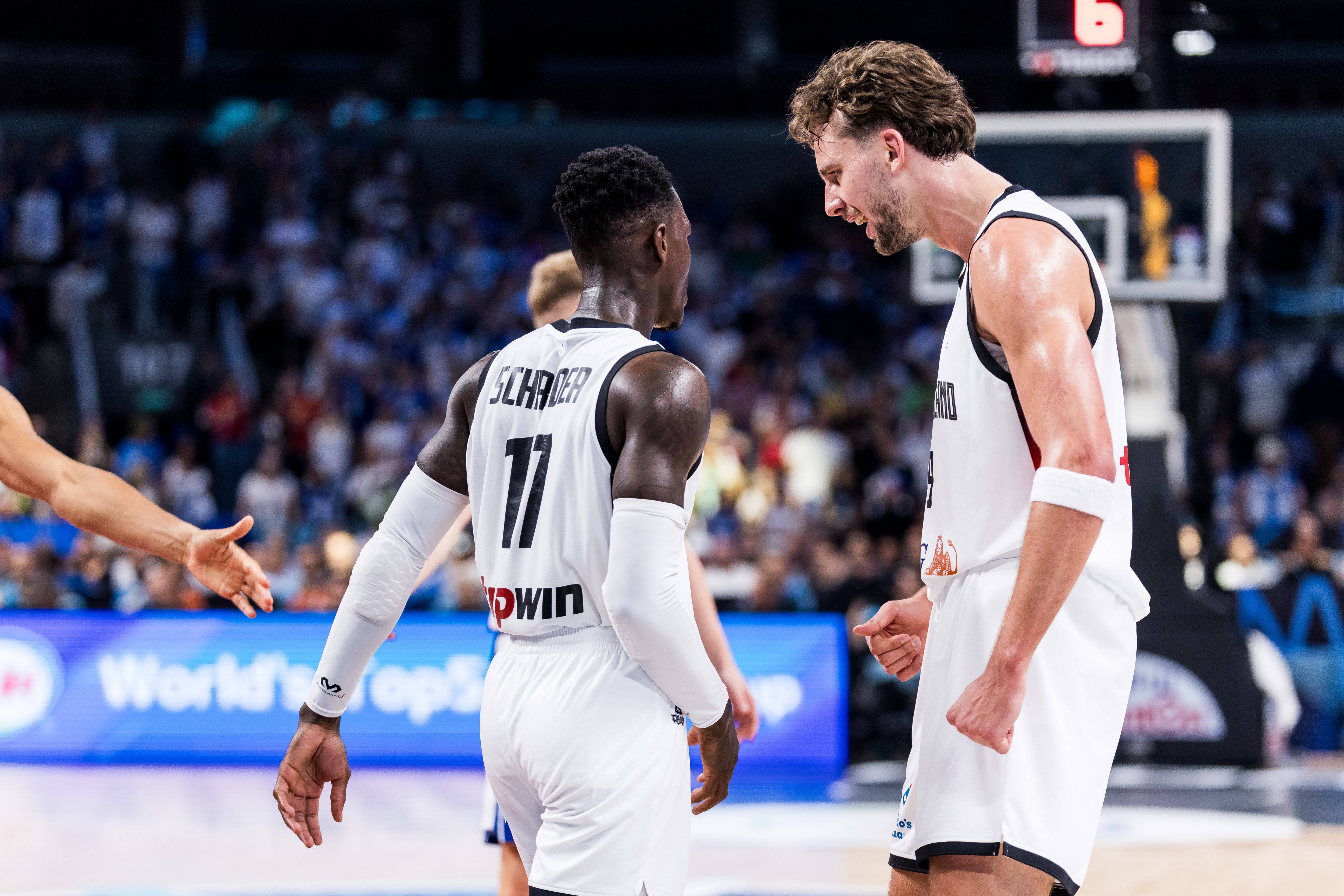 司機+卡曼08年還打不過我們 現(xiàn)今德國為何能世界杯&歐錦賽雙冠？