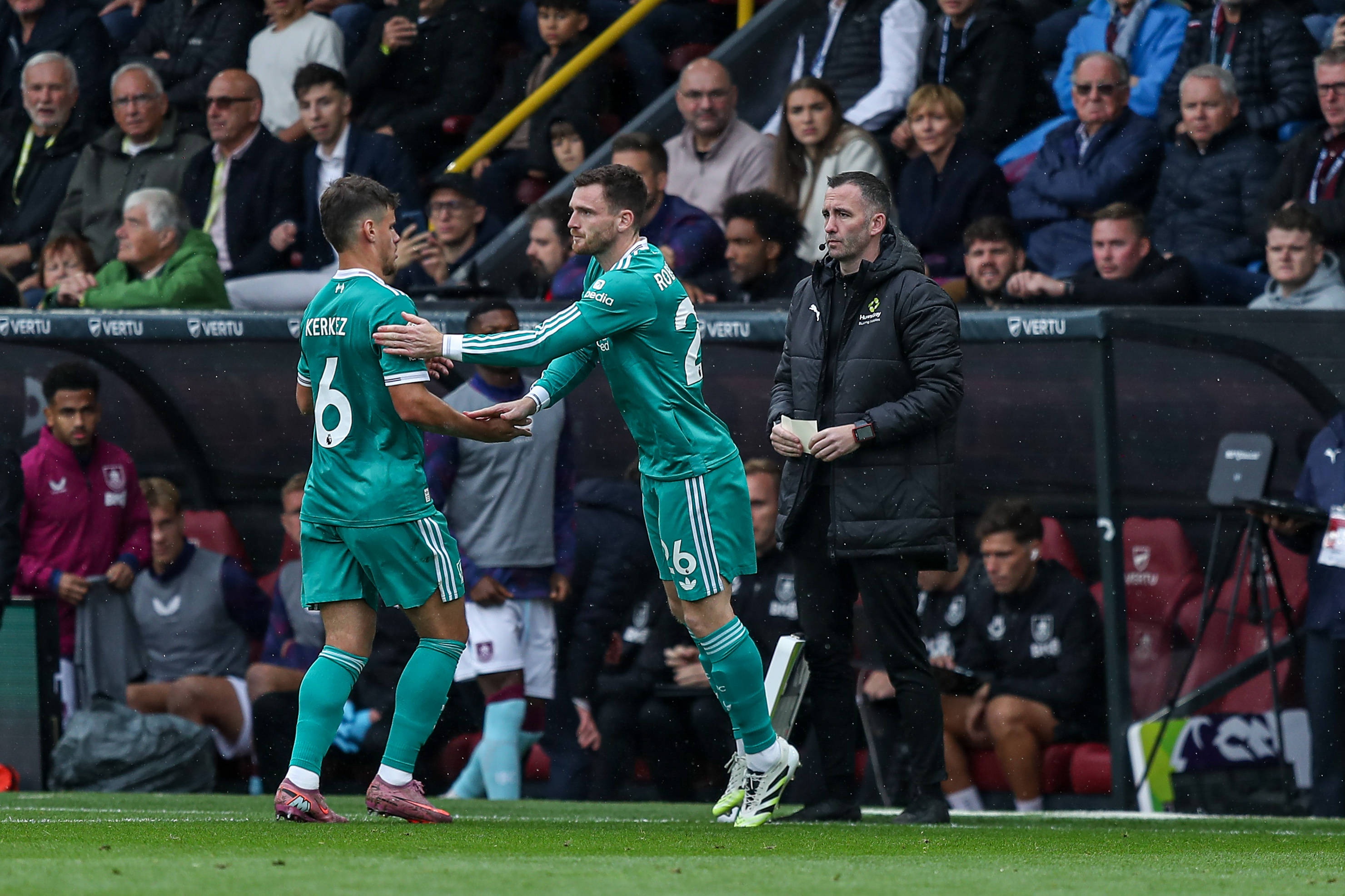 羅伯遜：科爾克茲是個(gè)自信的小伙，踢38分鐘就被換下不會(huì)影響他