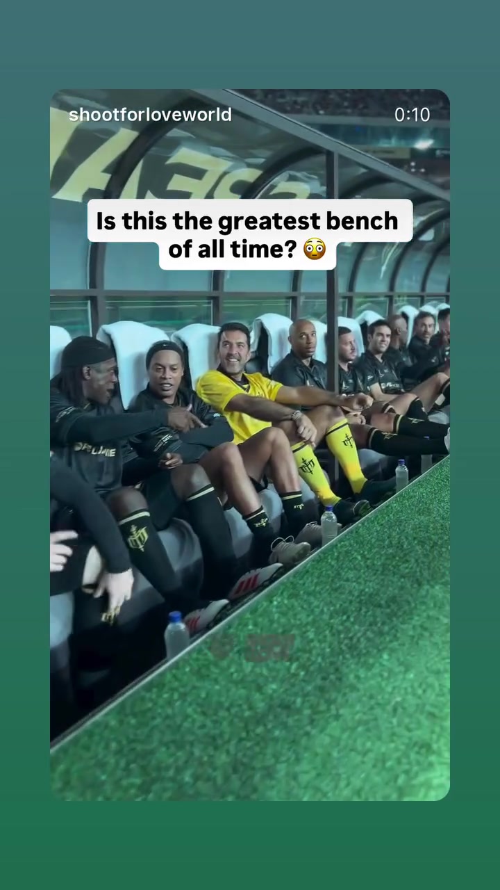 小羅、德羅巴等超豪華傳奇！魯尼轉(zhuǎn)發(fā)視頻：歷史最偉大的替補(bǔ)席？