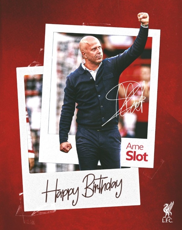 利物浦為斯洛特慶祝47歲生日，他率隊61戰(zhàn)42勝并拿到英超冠軍