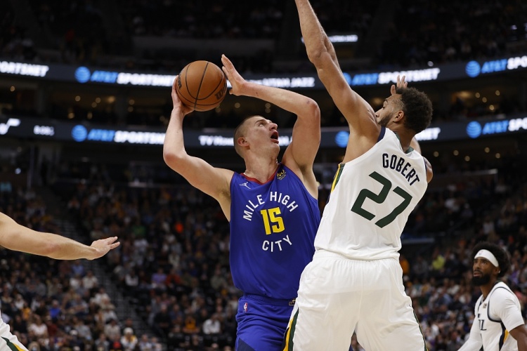 如何防守約基奇？戈貝爾：讓他打得難受 我很享受這個挑戰(zhàn)