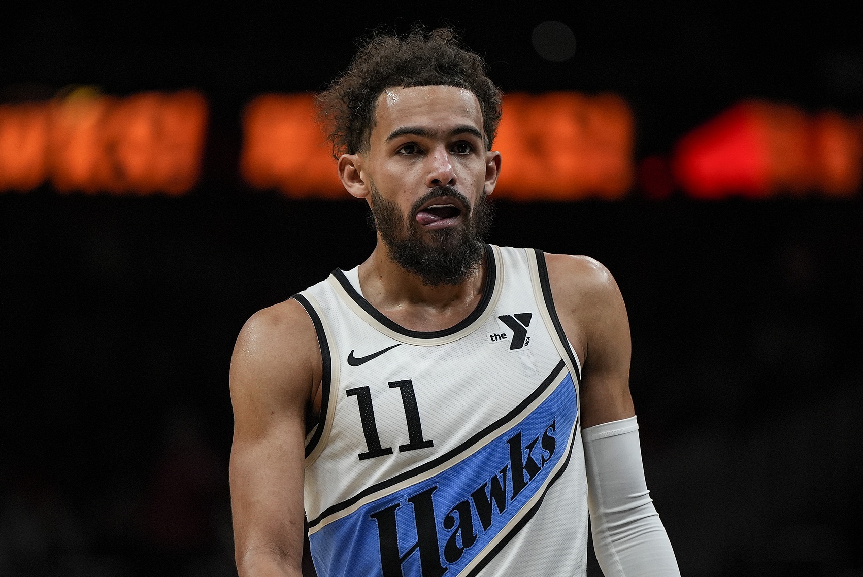 路威：特雷-楊是聯(lián)盟最好的組織者 跟他對(duì)位時(shí)你很難判斷他的意圖