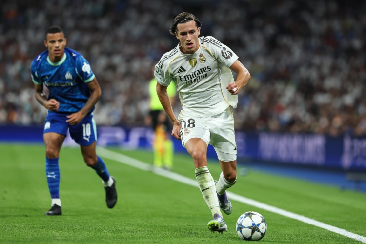 450分鐘，卡雷拉斯是本賽季皇馬陣中出場(chǎng)時(shí)間最多的球員