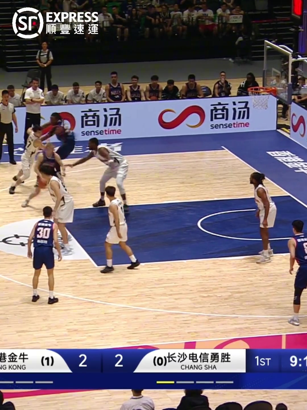 勢不可擋！香港金牛厄特爾全場砍下36分2板6助4斷 命中6記三分！